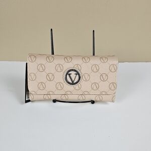 Vera New York Tan With Strips Zippered Signature Wallet New with Tags